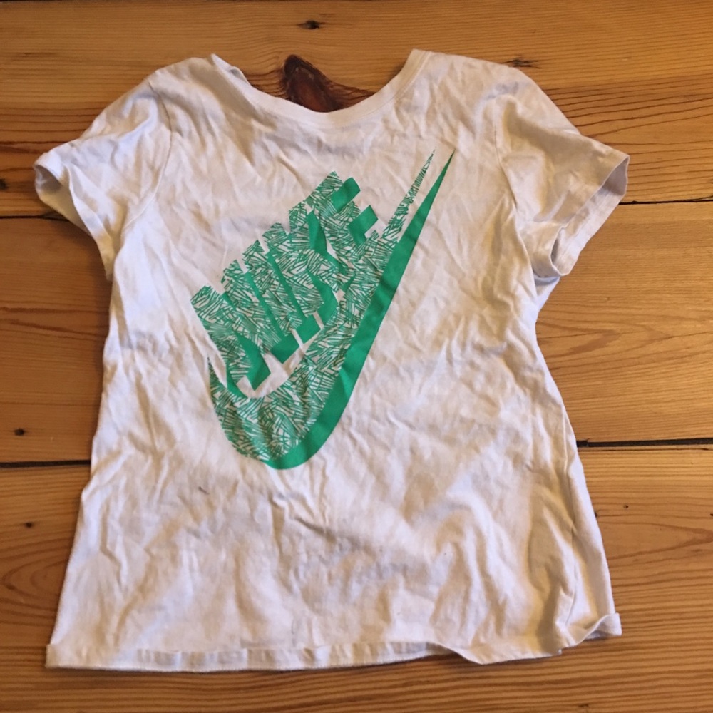 White and green Nike shirt medium